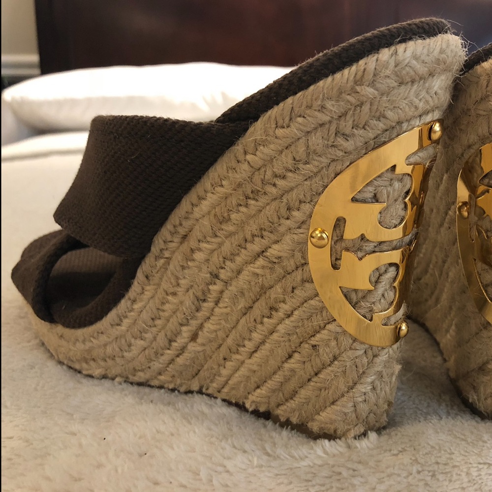 Tory Burch Wedge Sandals size 7